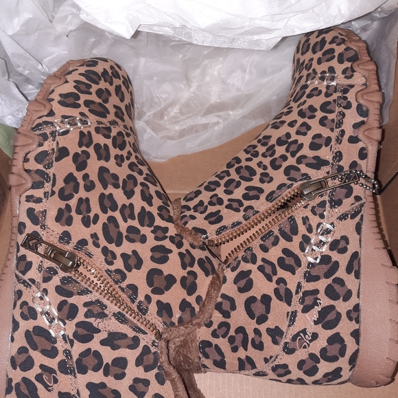 Sketchers Memory Foam Booties Cheetah Print Brown Tan Black Size 8 Women's W - Picture 2 of 6
